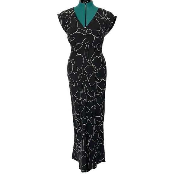 Madewell Dresses & Skirts - Madewell Marianna V-Neck Cupro Blend Maxi Dress Black White Floral Size 2 NEW